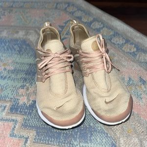 Nike Presto Tan